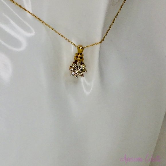 Diamond Flower/Starburst Earrings & Pendant Set - 10k - Picture 4 of 8